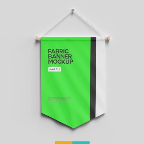 موکاپ پرچم دیواری استودیو مهدی ثمن گویی